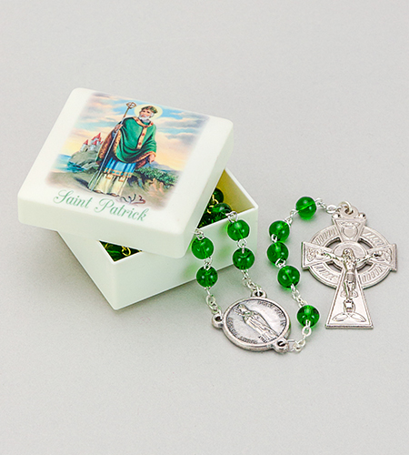 ST. PATRICK MOLDED BOX WITH ROSARY