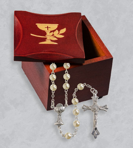 WOOD COMMUNION BOX WITH PEARL ROSARY