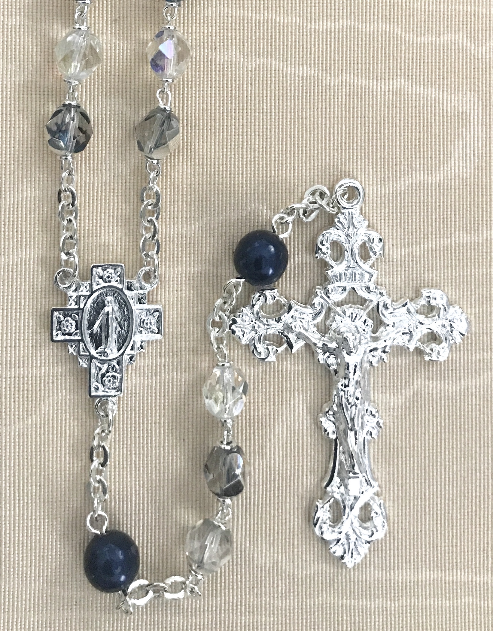 7mm CRYSTAL AB WITH DARK SAPPHIRE PEARL OUR FATHER BEADS STERLING SILVER PLATED ROSARY GIFT BOXED