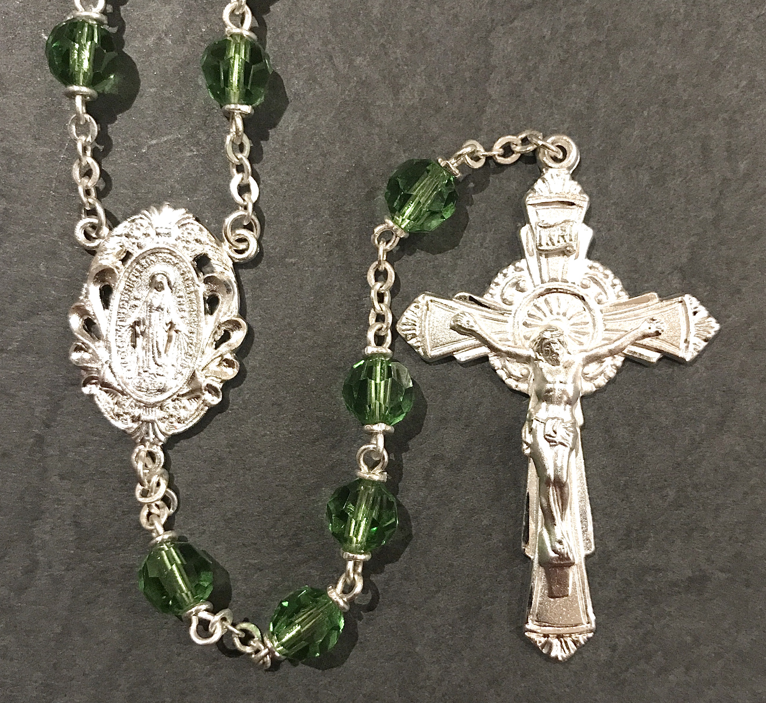 6mm PERIDOT TIN CUT LOC-LINK ROSARY WITH STERLING SILVER PLATED CRUCIFIX, CENTER, WIRE, CHAIN GIFT BOXED