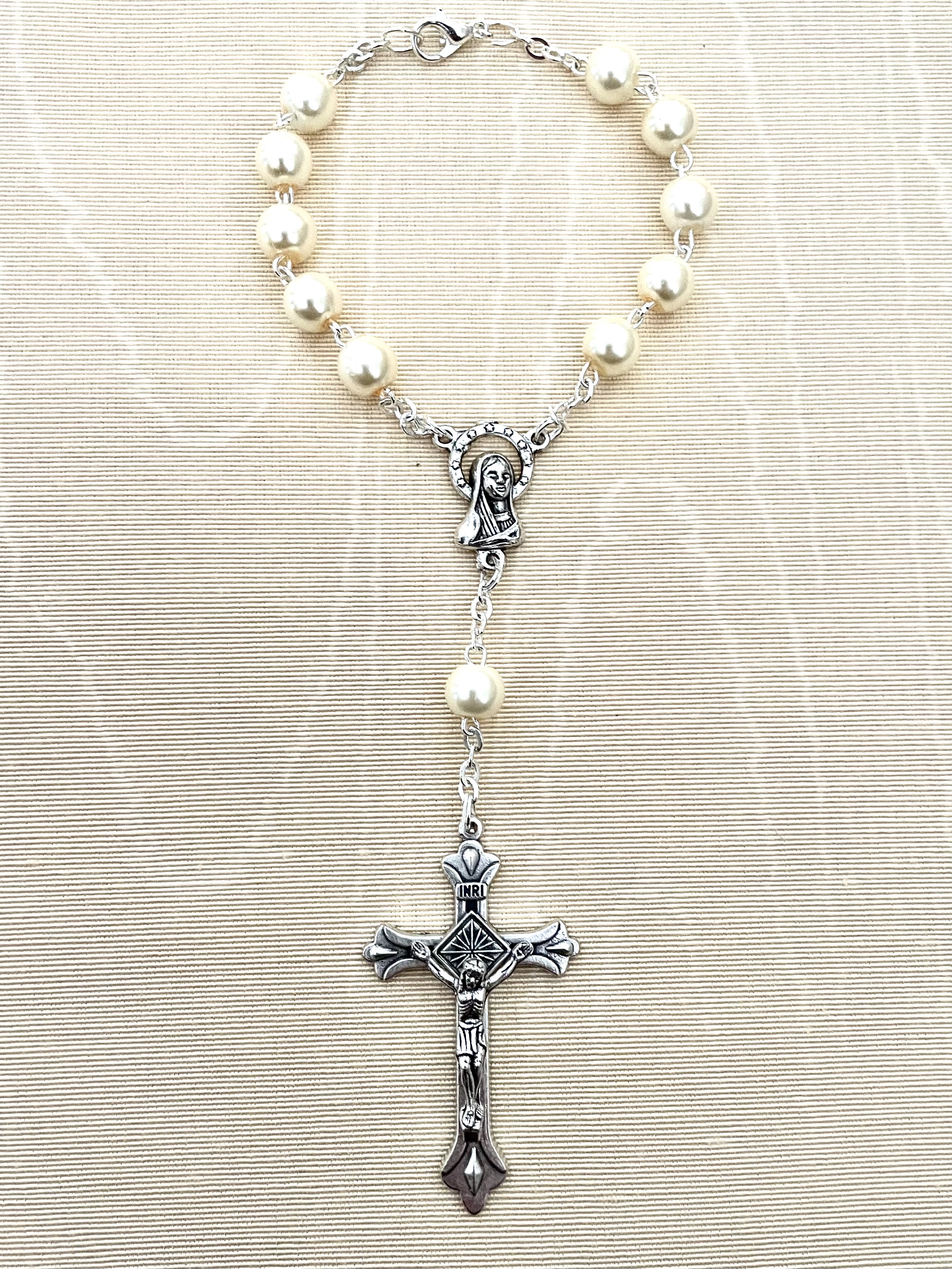 7mm Pearl Auto Rosary