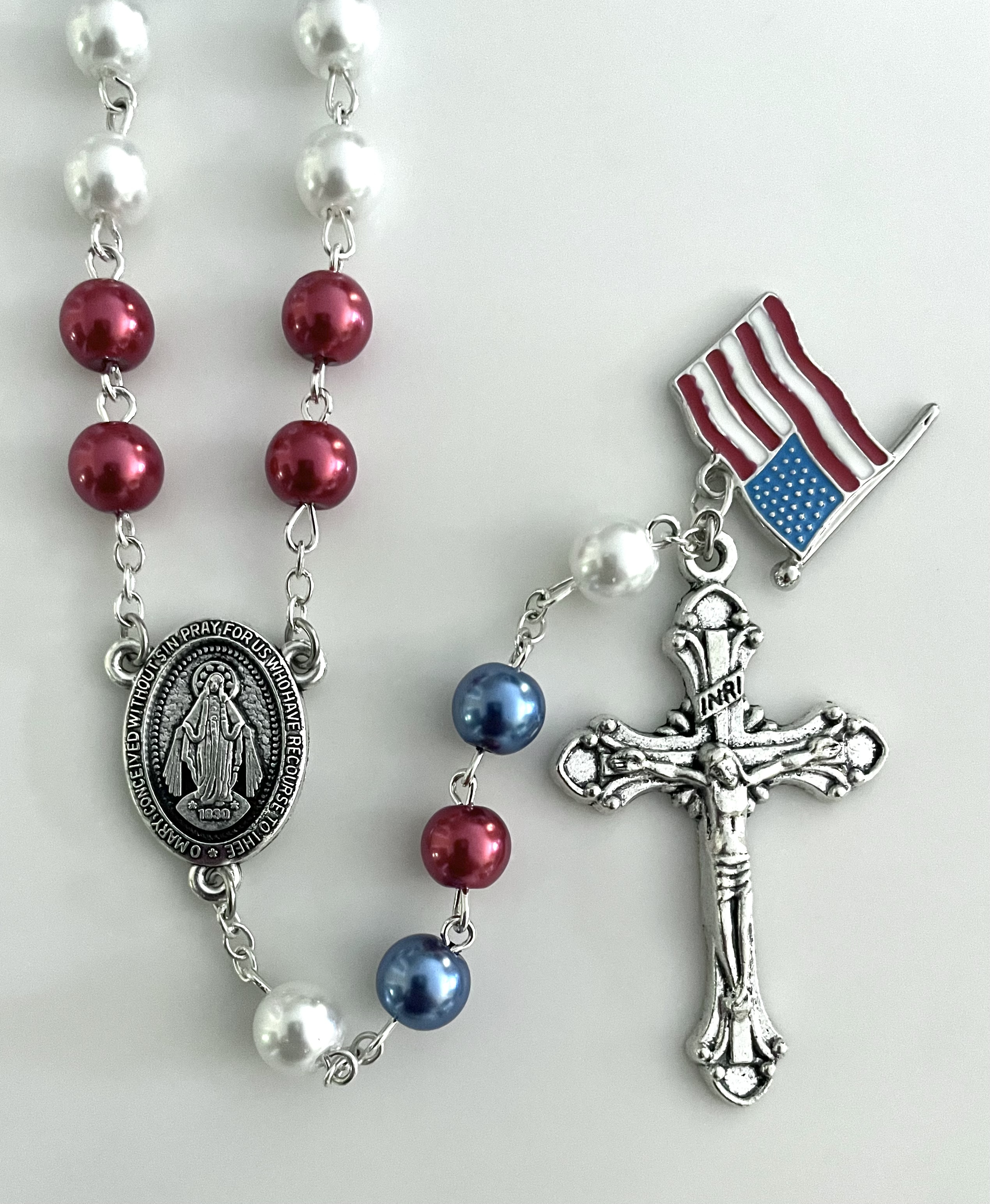 250 Anniversary USA 8mm Pearl Rosary Gift Boxed with Prayer Card