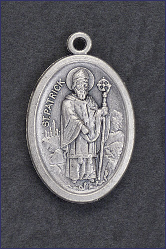 OVAL OXIDIZED MEDAL ST. PATRICK /26