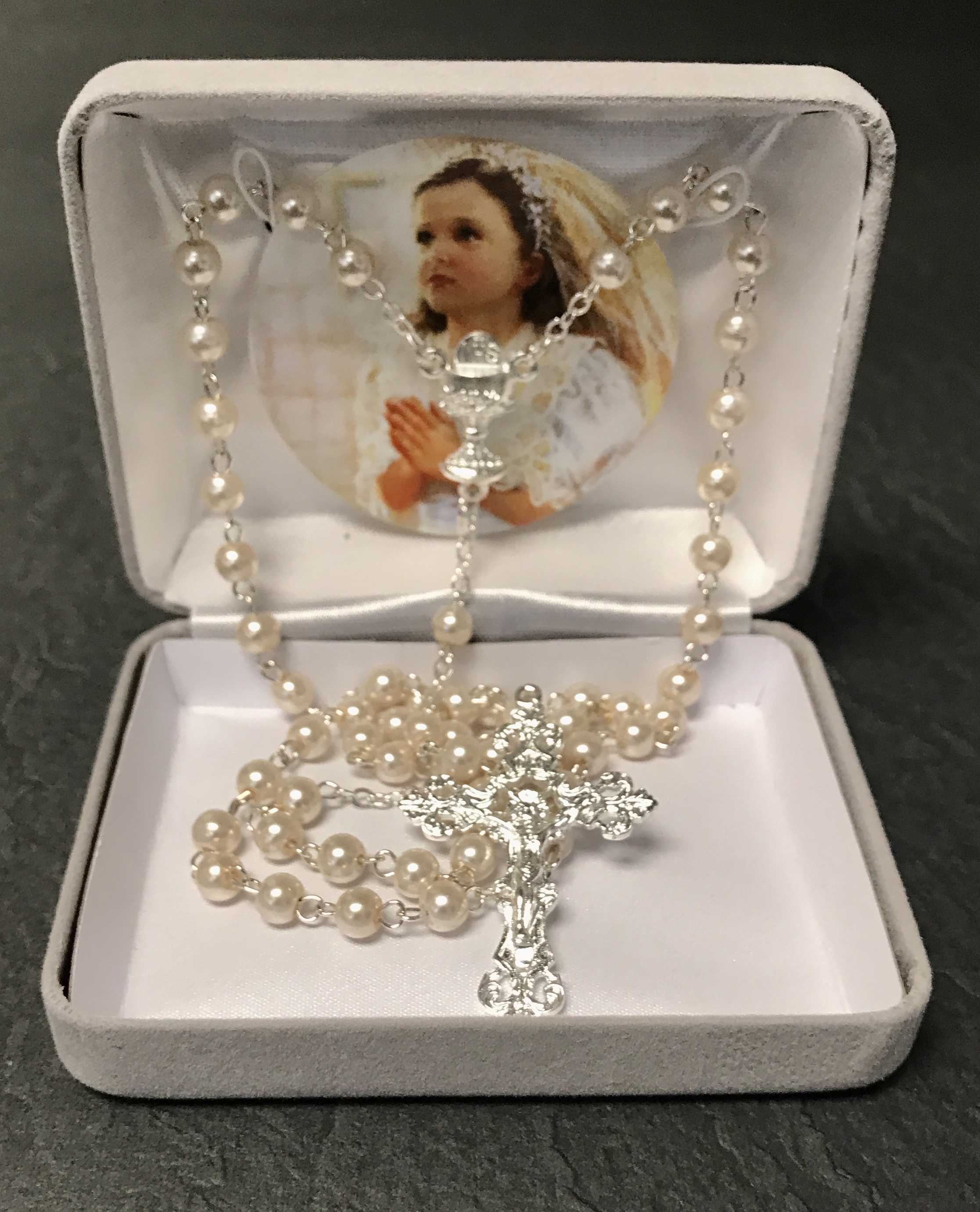 PEARL FC ROSARY GIFT BOXED