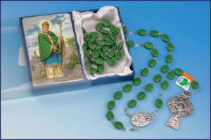 OVAL SHAMROCK ROSARY WITH KNOCK WATER CENTERPIECE. GIFT BOXED