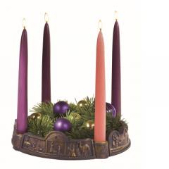 JOURNEY TO BETHLEHEM ADVENT WREATH. CRAFTED OF RESIN WITH GOLD WASH FINISHAND BRASS CANDLE CUPS. ICLUDES ADVENT PAMPHLET AND 4 10 IN ADVENT CANDLES. 8 IN  DIAMETER 2.5 IN HIGH. BOXED