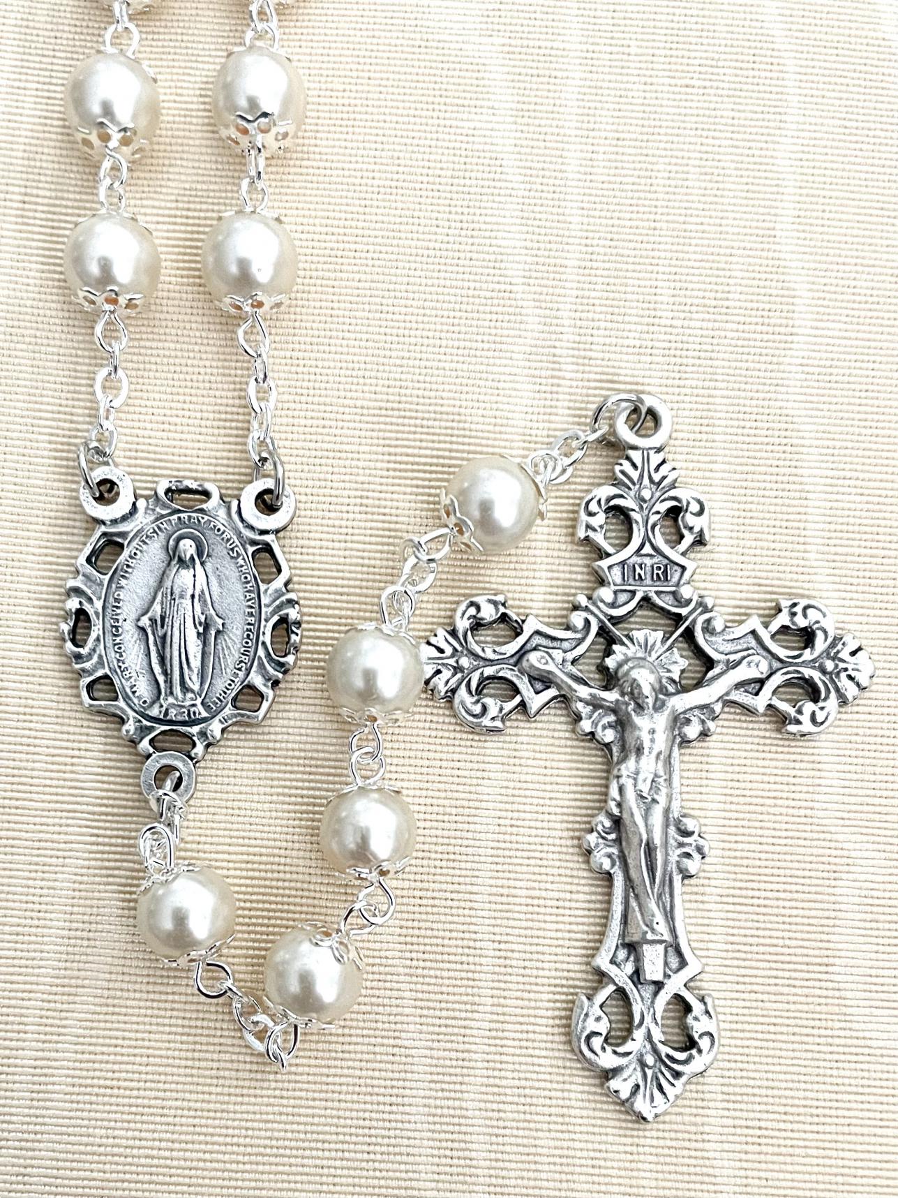 7 mm Pearl Double Capped Romagna Rosary
