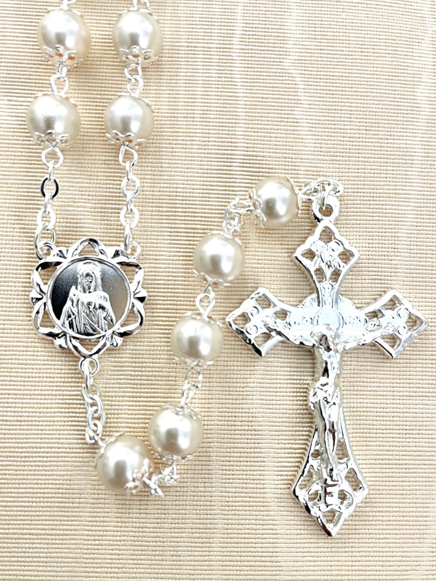7mm PEARL DOUBLE CAPPED ROSARY WITH STERLING SILVER PLATED CRUCIFIX AND CENTER GIFT BOXED