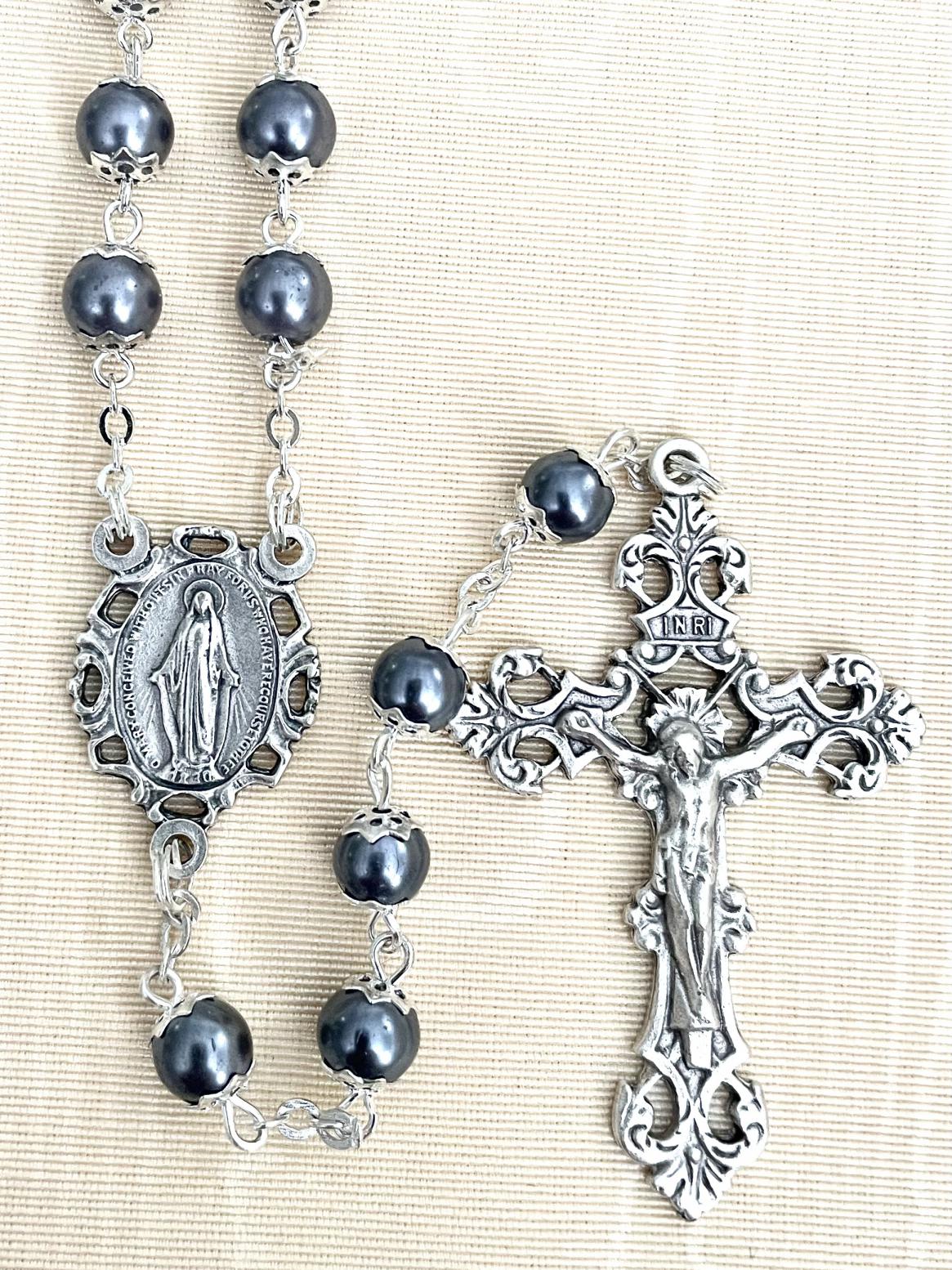 7 mm Hematite Pearl Double Capped Romagna Rosary