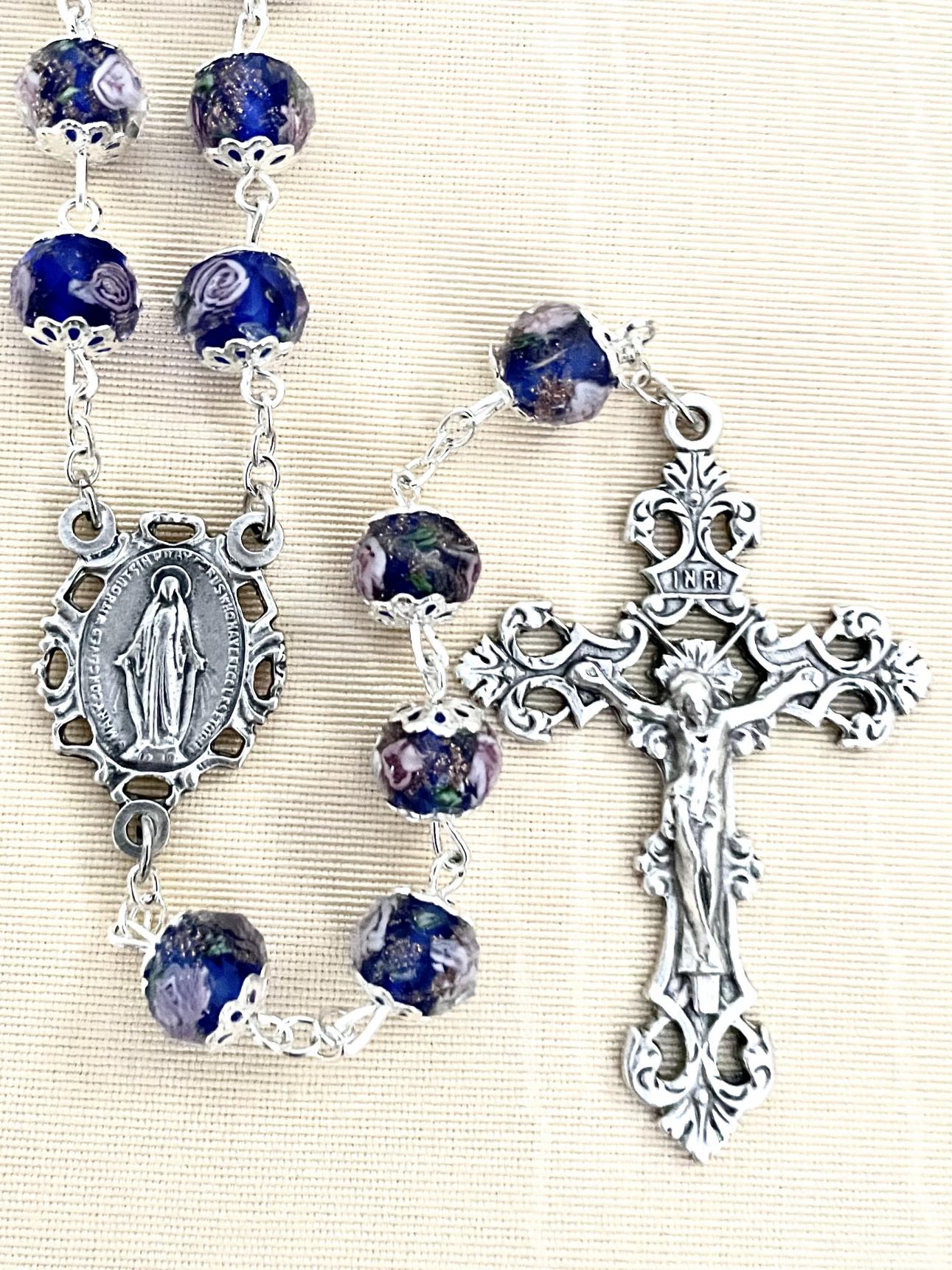 10X8 SAPPHIRE CRYSTAL HAND PAINTED ROSE ROSARY WITH CAPS. GIFT BOXED
