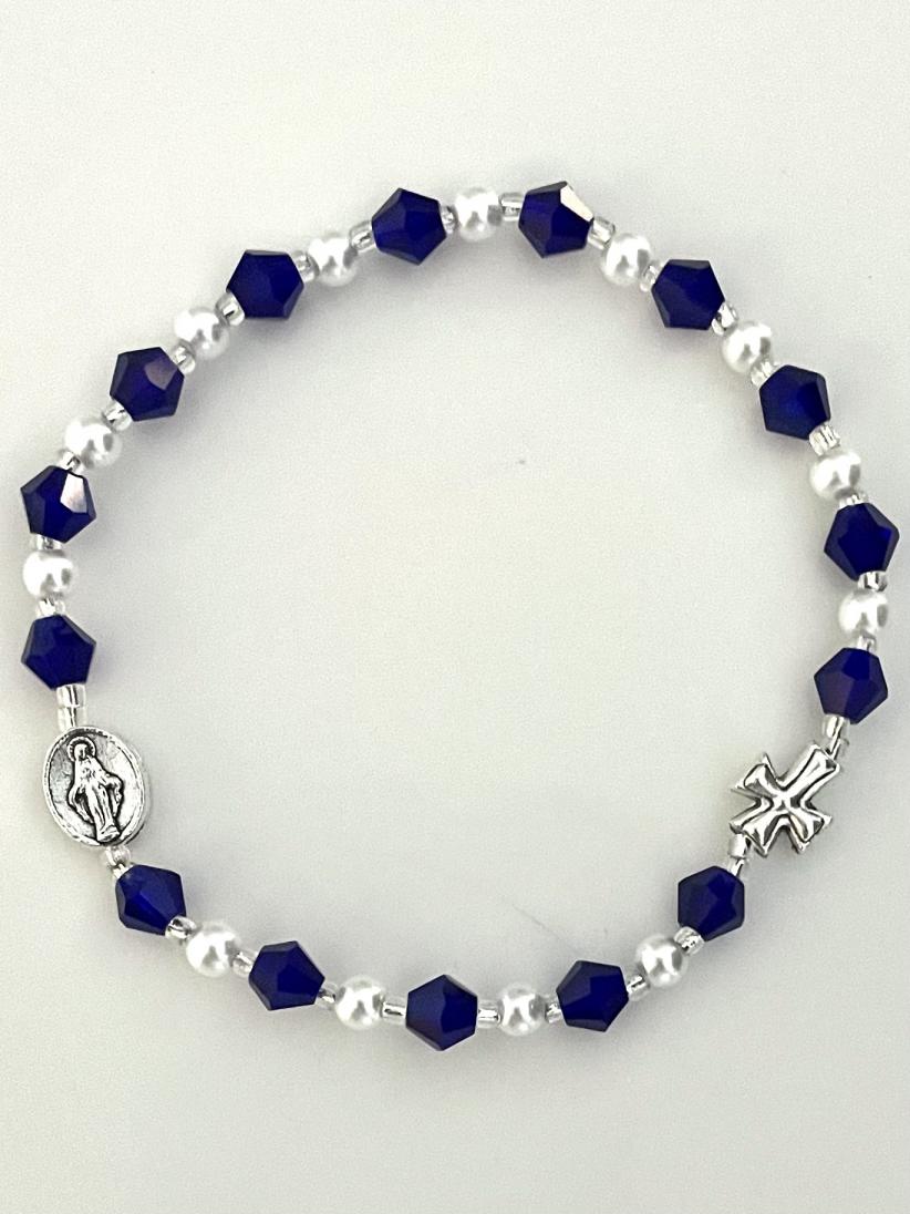 6mm DARK SAPPHIRE TIN CUT CRYSTAL AND PEARL STRETCH ROSARY BRACELET 6mm DARK SAPPHIRE TIN CUT CRYSTAL AND PEARL STRETCH ROSARY BRACELET