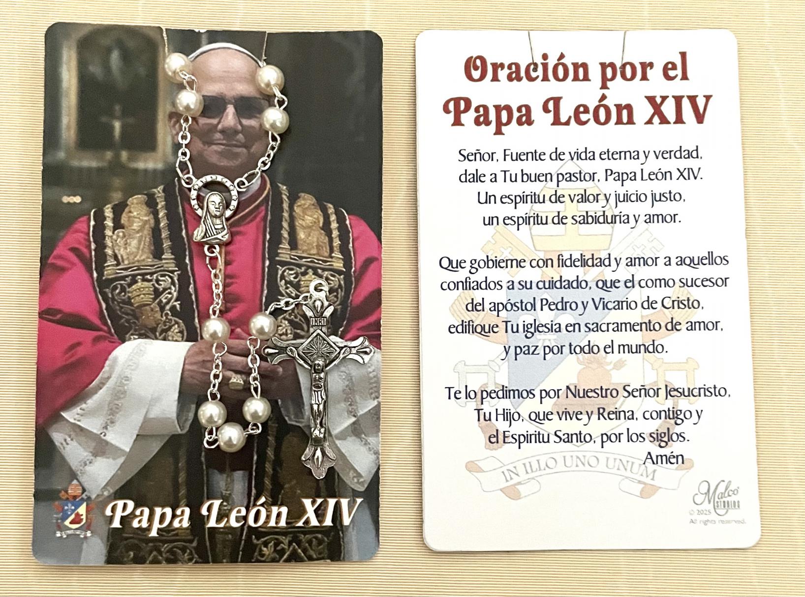 Leo XIV Women's Rosary on Card with Spanish Prayer in hanging display bag.