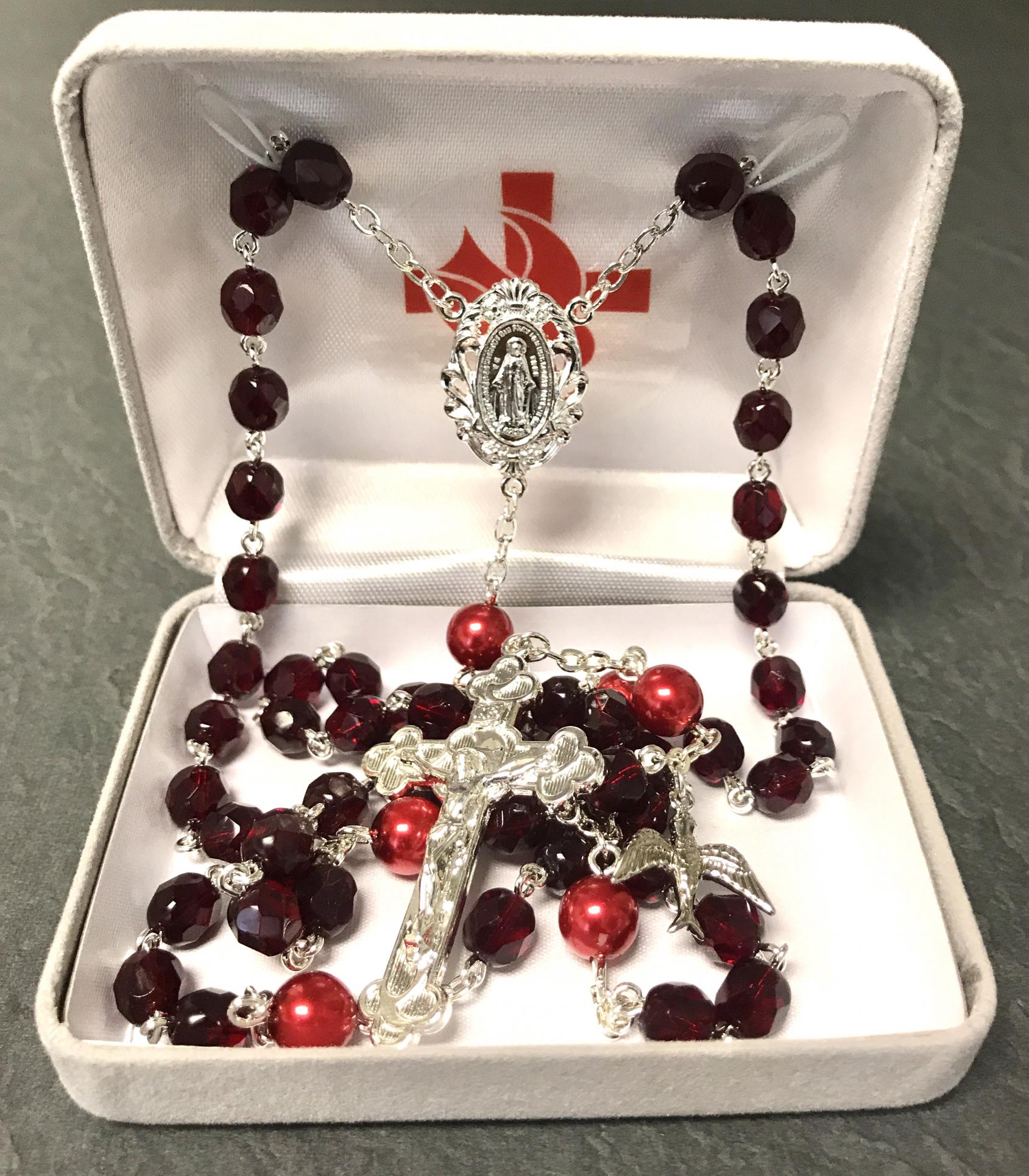 6mm GARNET with RUBY PEARL OUR FATHER STERLING SILVER PLATED CENTER, CRUCIFIX WIRE AND CHAIN CONFIRMATION ROSARY BOXED