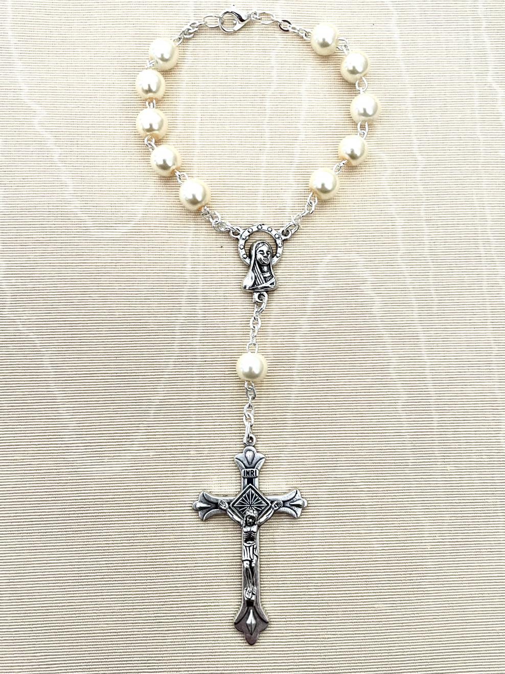 7mm Pearl Auto Rosary